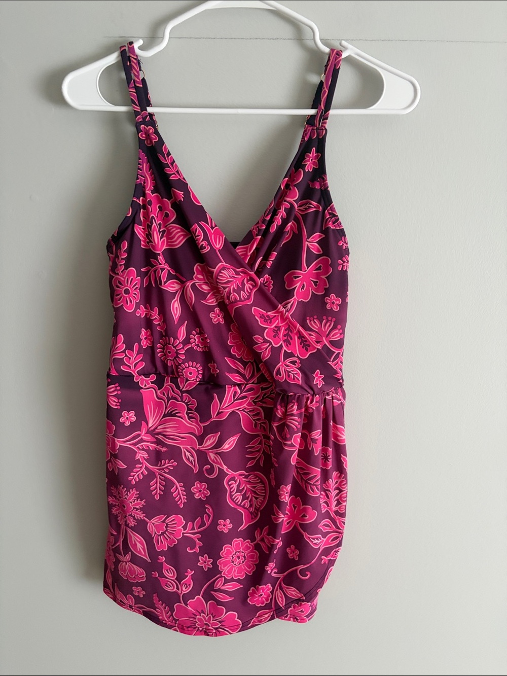 Lands' End Pink Floral One-Piece Swimsuit dress. Tulip wrap. Med (10-12)